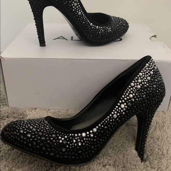 Tronchee Style Aldo Heels (Almost Brand New!) - Picture 3 of 5